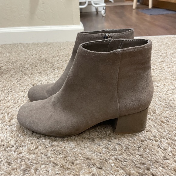 Kenneth Cole Taupe Boots - US M6 - Picture 5 of 8